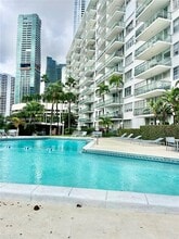 Building Photo - 1408 Brickell Bay Dr
