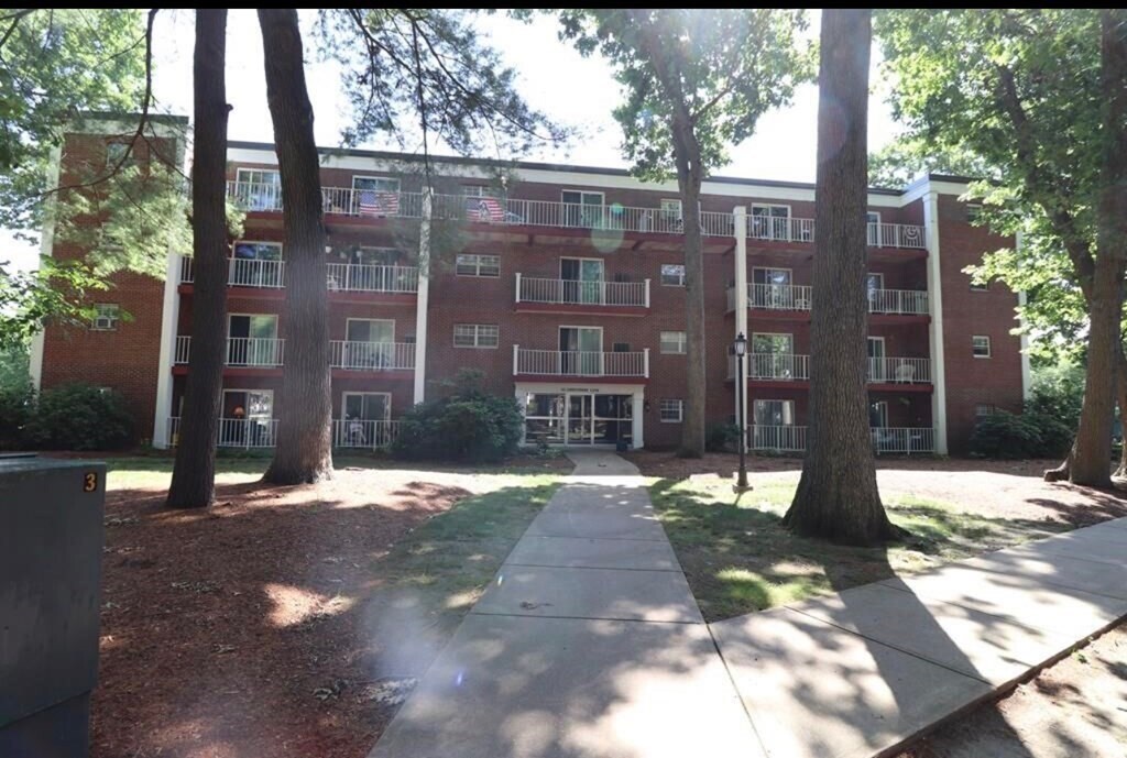 65 Greentree Ln Unit 21, Weymouth, MA 02190 Condo for Rent in
