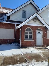 Building Photo - 1742 W Atkinson Ave