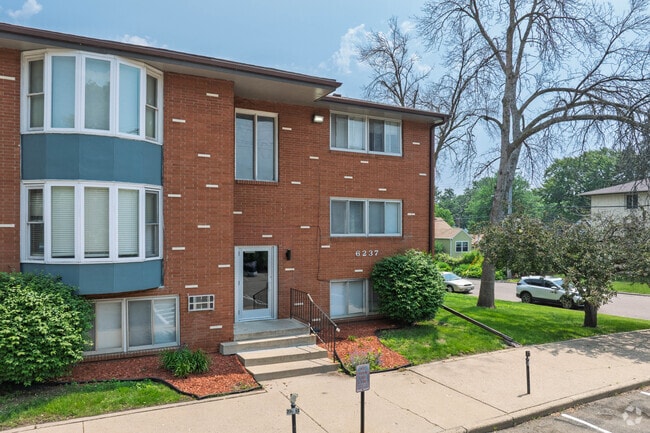 Foto del edificio - Richfield Square Apartments