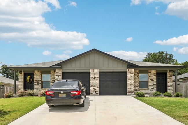 Foto del edificio - The Laramie at Indian Trail