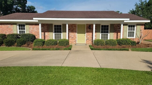 Building Photo - 8107 Pinto Ln