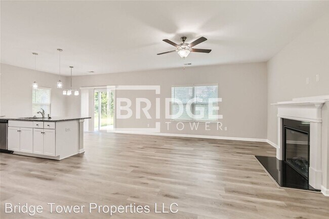 Building Photo - 4 br, 2.5 bath House - 7331 Neal Road