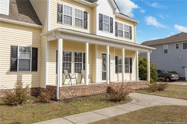 Foto del edificio - 3825 Barnsdale Dr