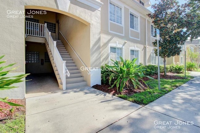 Building Photo - 6012 Portsdale Pl