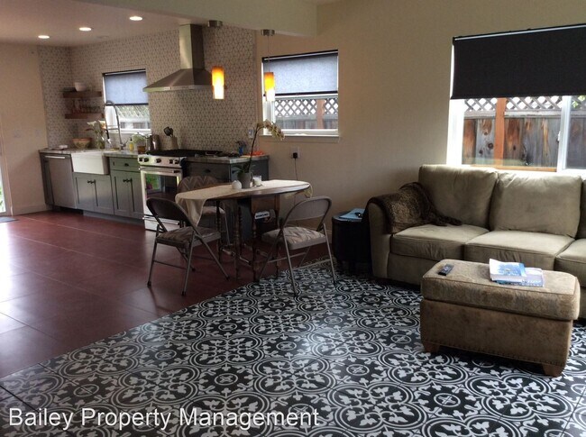 Foto del edificio - 2 br, 1 bath House - 750 24th Avenue