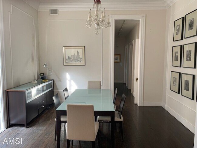 Foto del edificio - 4 br, 2 bath House - 956 Ellis Street