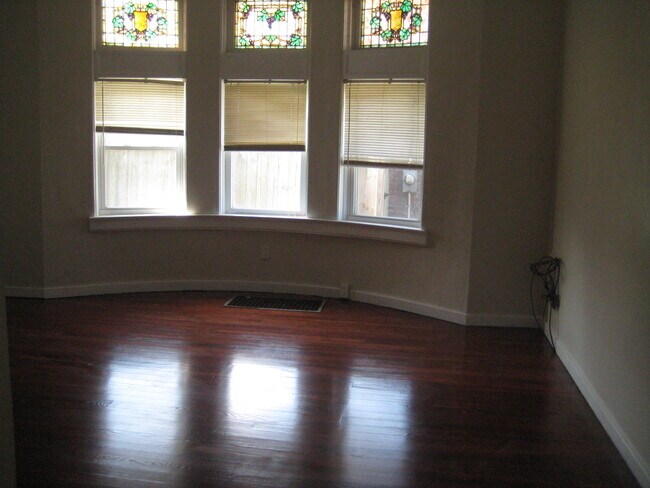 Foto del edificio - 20 Carrick Ave