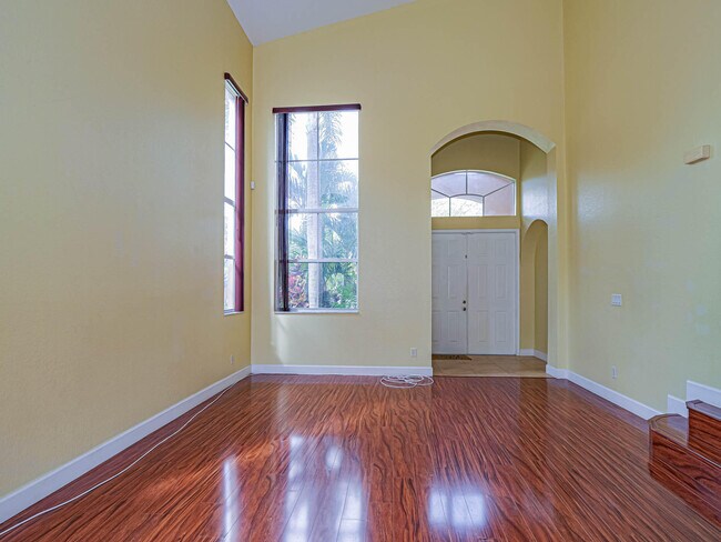Foto del edificio - 5648 Spanish River Rd