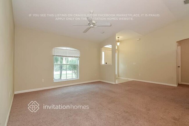 Foto del edificio - 6915 Glacier Ave