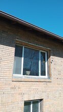 Building Photo - 136 S Griffin St