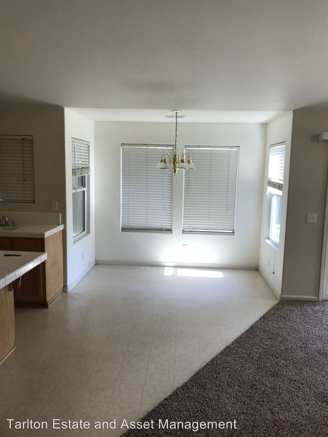 Building Photo - 4 br, 2 bath House - 515 St Montelena Drive