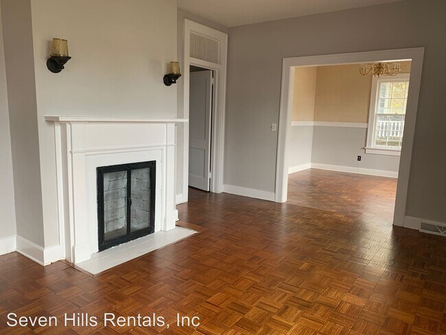 Building Photo - 3 br, 2 bath House - 3 Coral Avenue