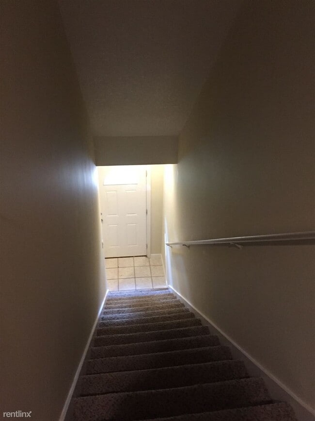 Building Photo - 6 br, 3 bath House - 1515 Crawford St