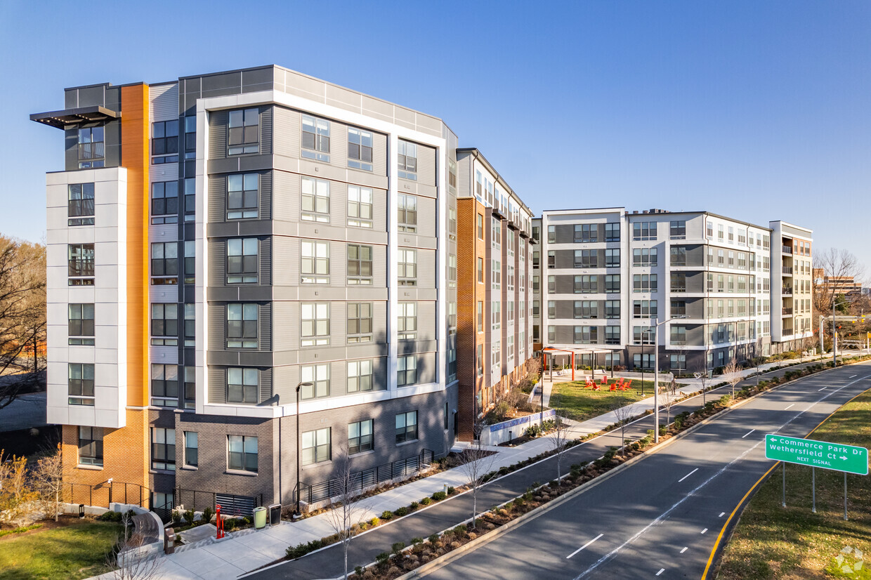 The Russell at Reston Station - Apartments in Reston, VA | Apartments.com