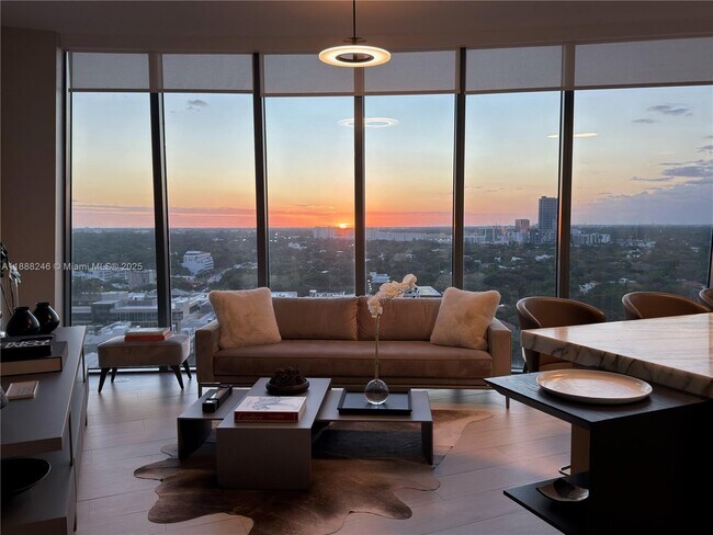 Foto del edificio - 2831 S Bayshore Dr