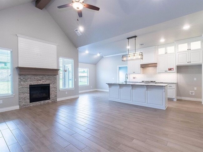 Building Photo - 3117 Hunter Crest Dr