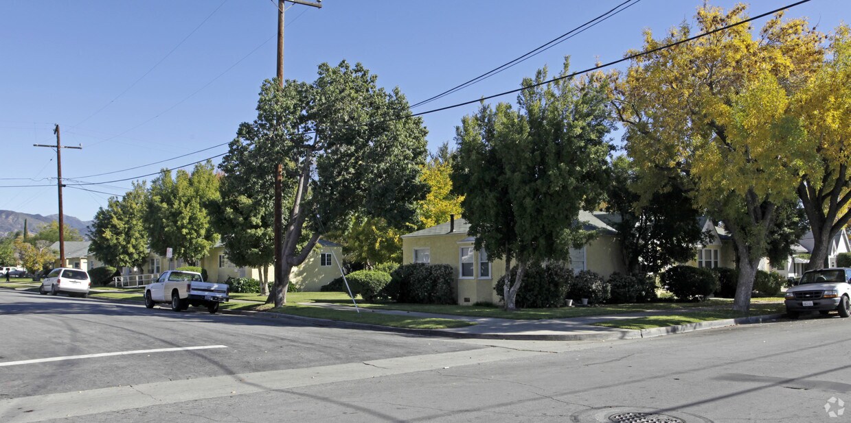 Building Photo - 204 N Workman St