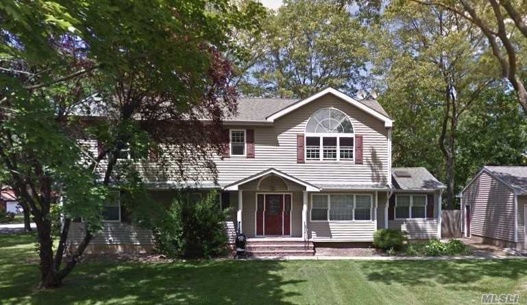 Primary Photo - 11 Pine St