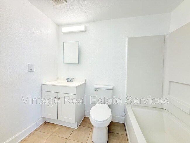 Foto del edificio - 3301 58th Ave S