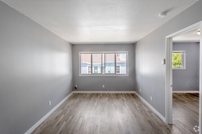 1 dormitorio, 1 baño - Sala de estar - Lincoln Apartments
