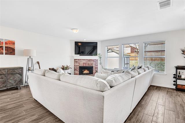 Foto del edificio - 1320 Hunter Ln