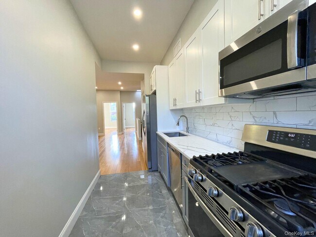 Foto del edificio - 255 Amboy St