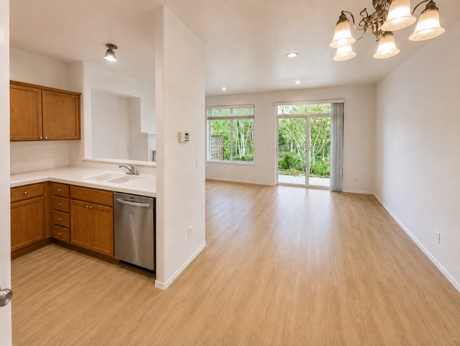 Building Photo - 17371 SW Biles Ln