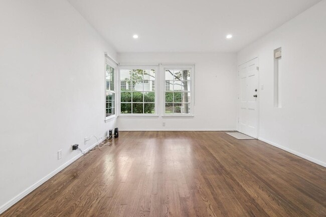 Foto del edificio - 1032 19th St