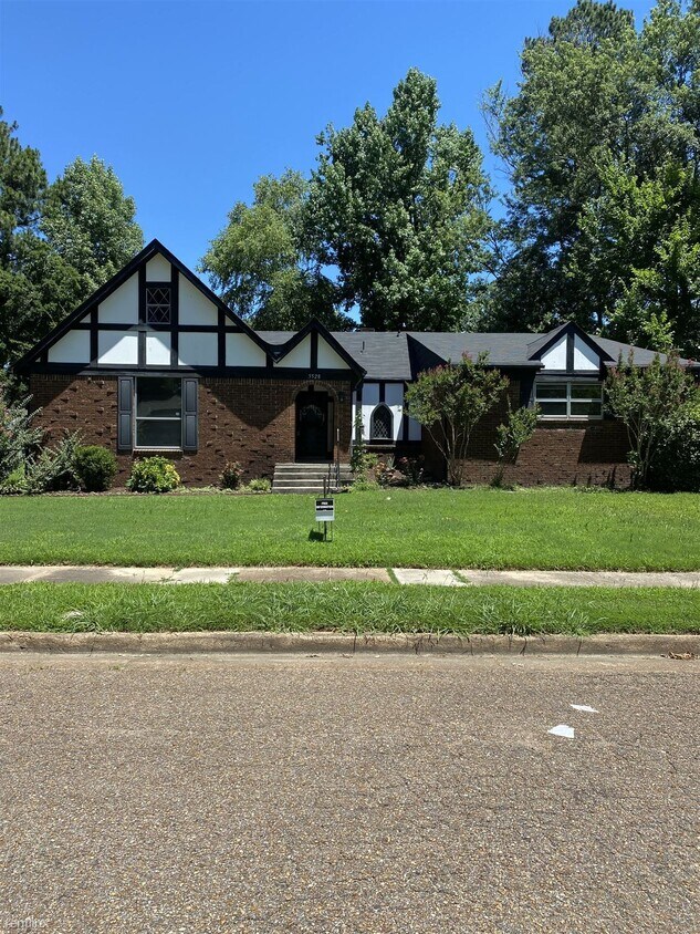 3 br, 2 bath House 5528 Ackerman Cv House Rental in Bartlett, TN