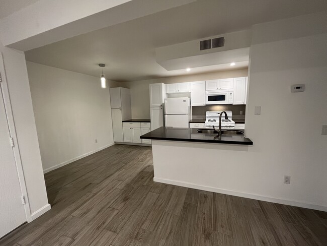 Separate Dining Area - 26200 Redlands Blvd