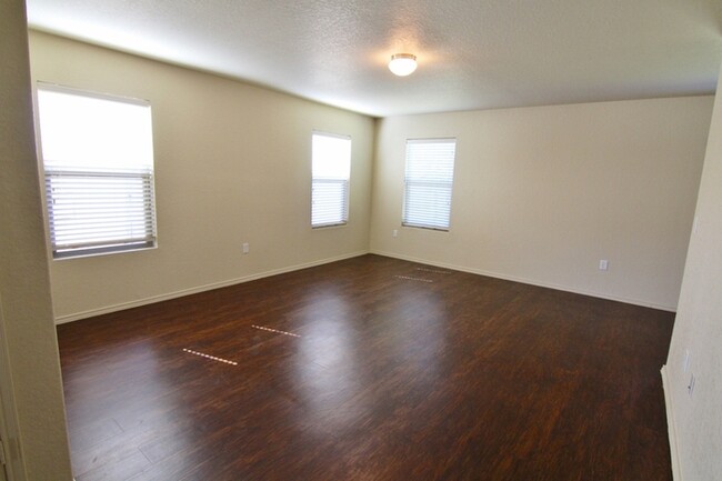 Building Photo - Aspen Park West - 3022 Aspen Meadow San An...