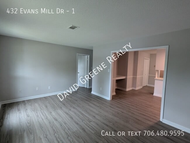 Building Photo - 432 Evans Mill Dr