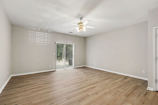 Foto del edificio - 2224 Winthrop Chase Dr