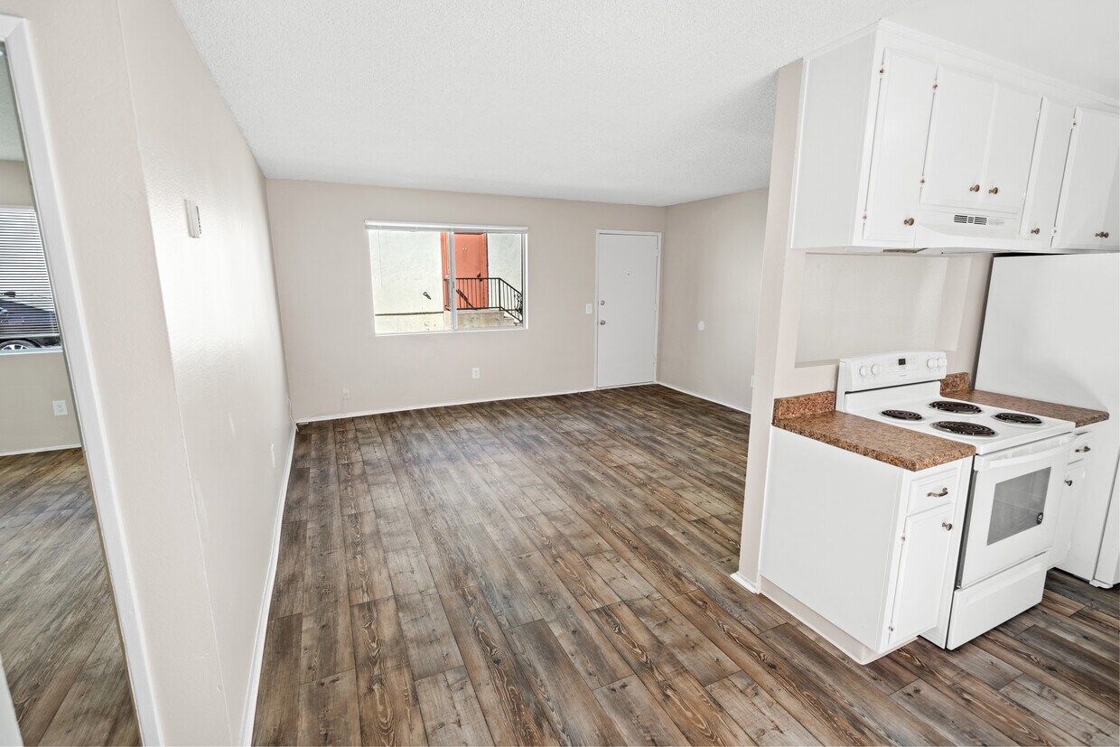 Primary Photo - 1225 3rd Ave
