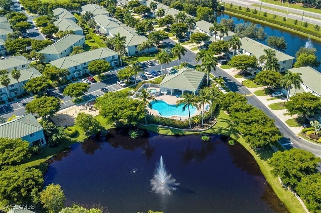 Foto principal - 10034 Poppy Hill Dr