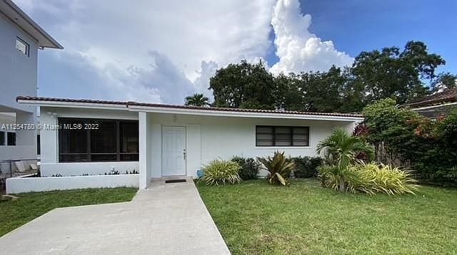 Foto principal - 6345 SW 35th St