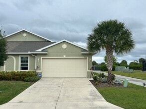 Building Photo - 25208 E Lenox Cir