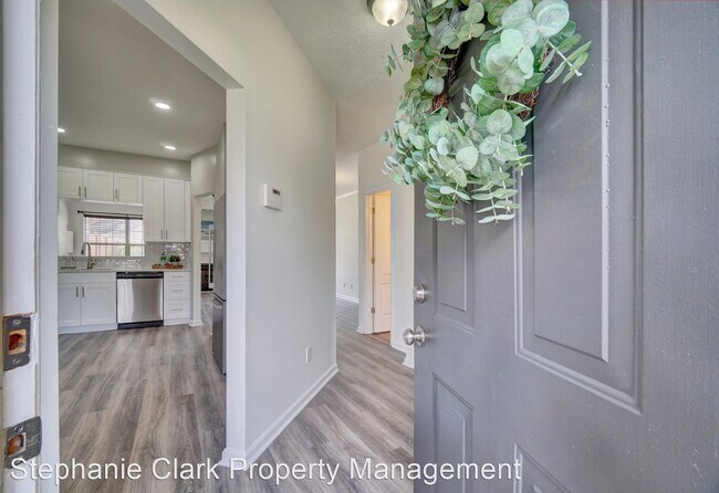 Foto del edificio - 3 br, 2.5 bath House - 2437 Dillingham Road