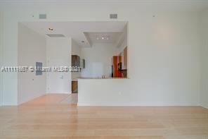 Building Photo - 1 br, 1 bath Condo - Metropolis I At Dadeland