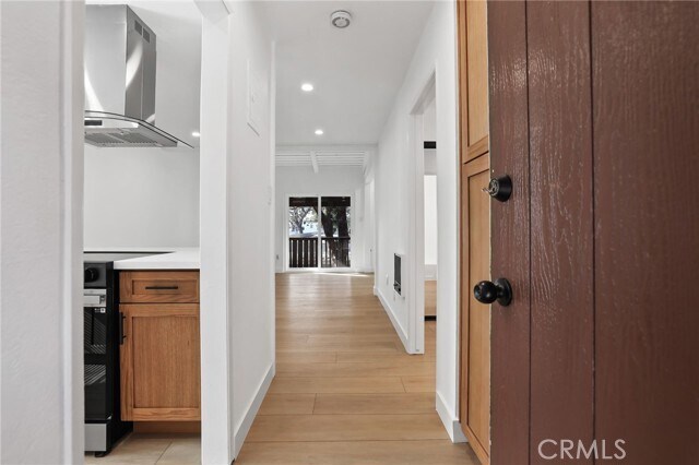 Foto del edificio - 1030 W MacArthur Blvd