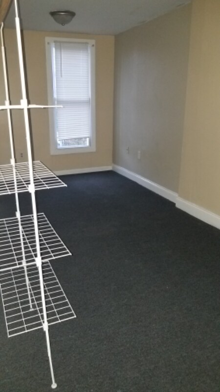 Building Photo - 622 Wyanoke Ave