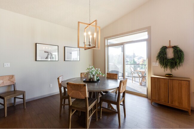 Foto del edificio - 7104 S Pheasant Ridge Dr