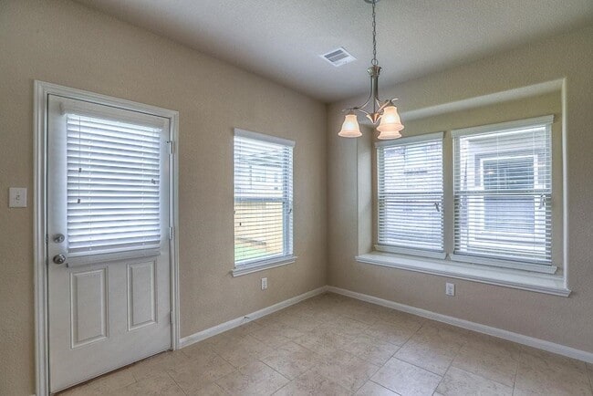 Building Photo - 21318 Mystic Oak Dr