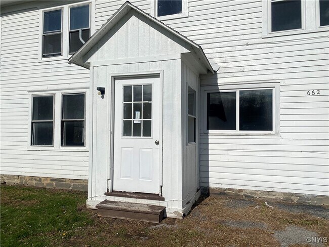 Building Photo - 660 County Rte 1