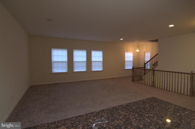 Building Photo - 269 Trails Way