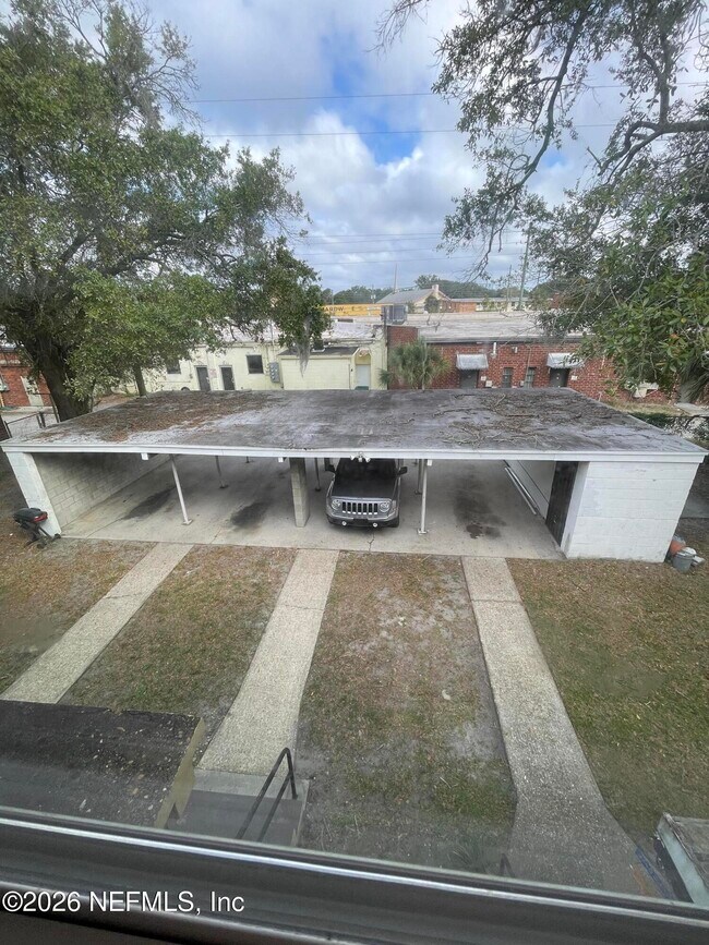 Foto del edificio - 3133 Belden St