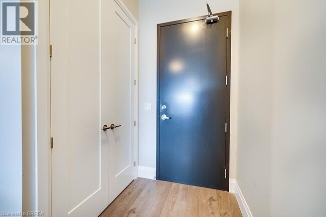 Building Photo - 85A MORRELL Street Unit# 206