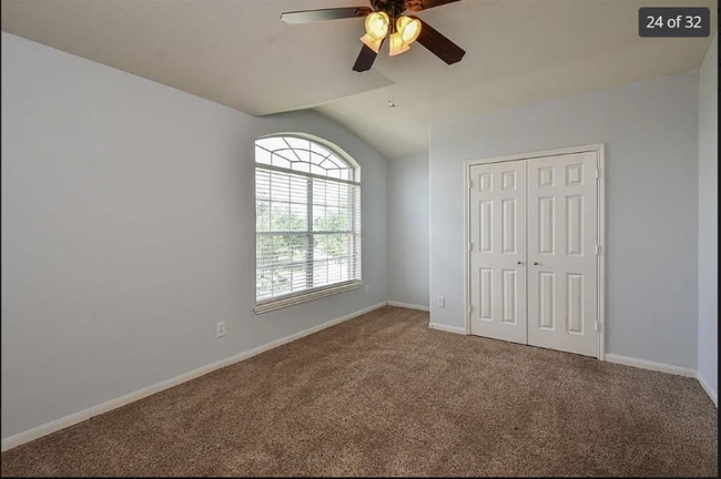 Building Photo - 4027 Falvel Cove Dr