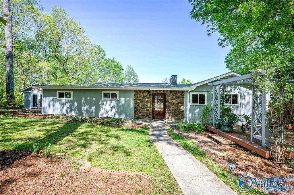 20459 River View Dr, Athens, AL 35614 House Rental in Athens, AL